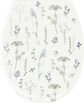 WC-Sitz mit zarten Wiesenblumen in Beige, Blau und Grün dekoriert