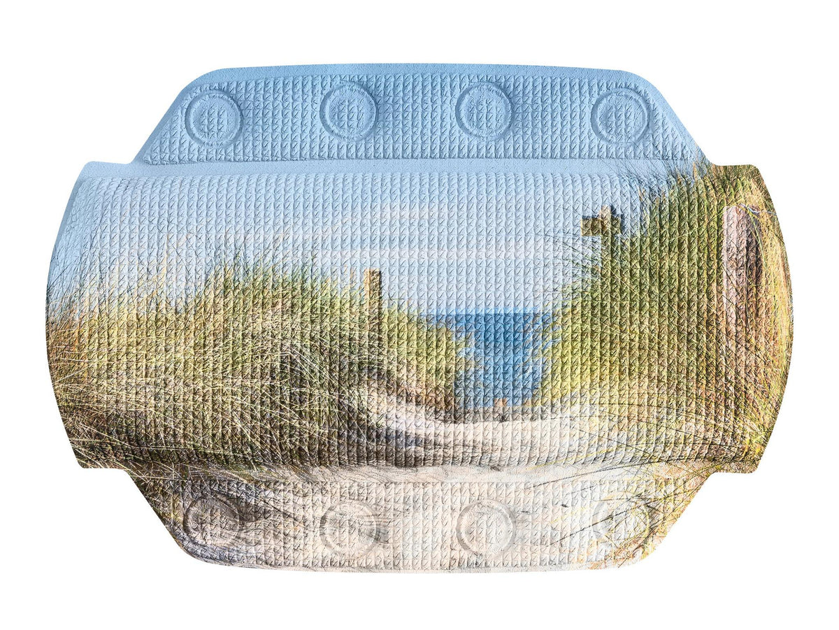 Badematte mit Strandweg zwischen Dünen und Blick auf das Meer Motiv