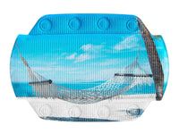 Blaues Badepolster mit Strandmotiv und Hängematte am türkisblauen Meer