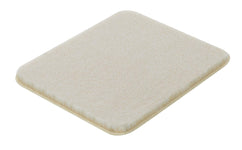 Rechteckige, cremefarbene Badematte mit weicher, flauschiger Oberfläche