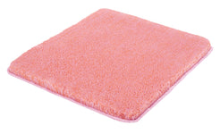 Rechteckige rosa Badematte aus flauschigem, dichtem Mikrofaserstoff