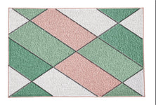 Rechteckige Badematte mit geometrischem Muster in Rosa, Grün, Weiß