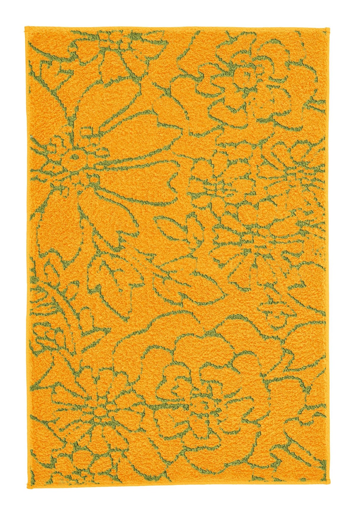 Gelber Badteppich mit grünem floralem Muster auf weißem Hintergrund.