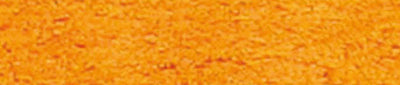 Nahaufnahme eines flauschigen, orangefarbenen Frottierhandtuchs