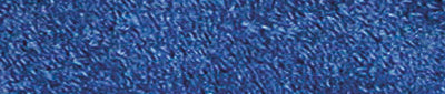 Nahaufnahme einer blauen, flauschigen Badematte aus Textil mit Struktur