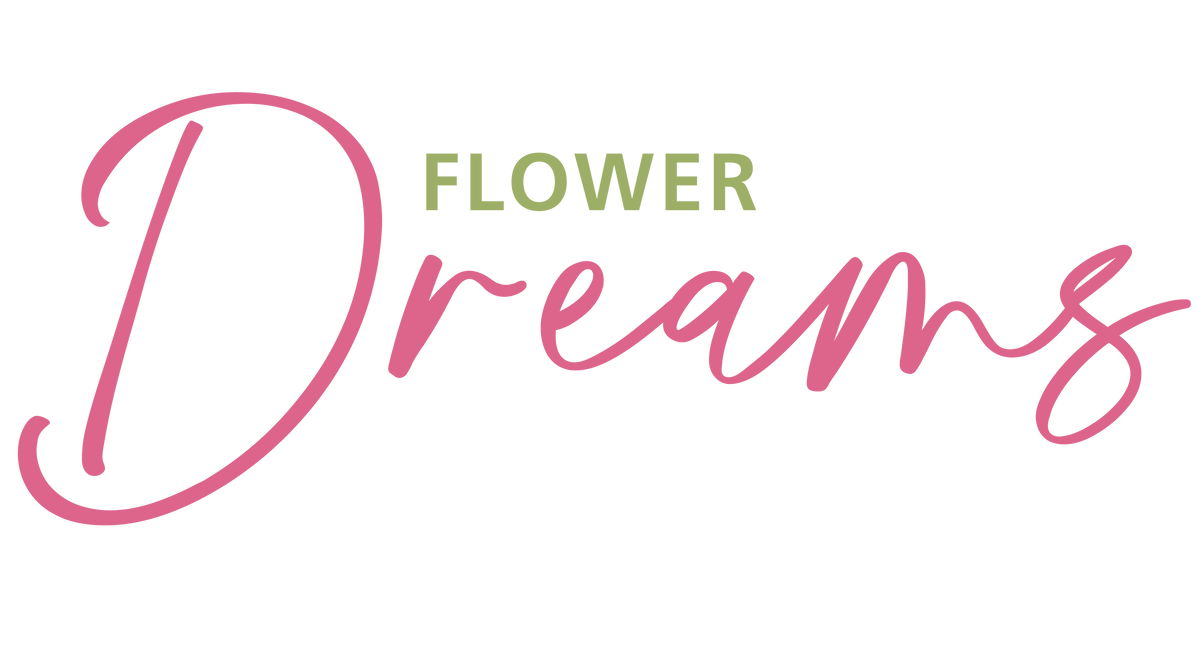 Schriftzug Flower Dreams in Rosa und Grün auf schwarzem Hintergrund.