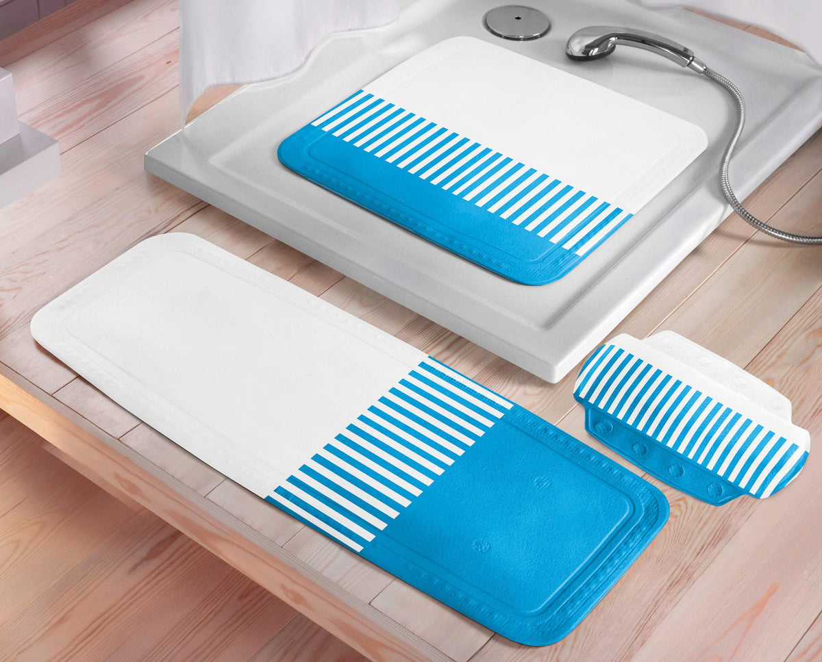 Anti-Rutschmatten-Set in Blau-Weiß vor einer Duschwanne.