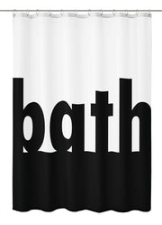 Schwarz-weißer Duschvorhang mit großem Schriftzug bath in Blockbuchstaben