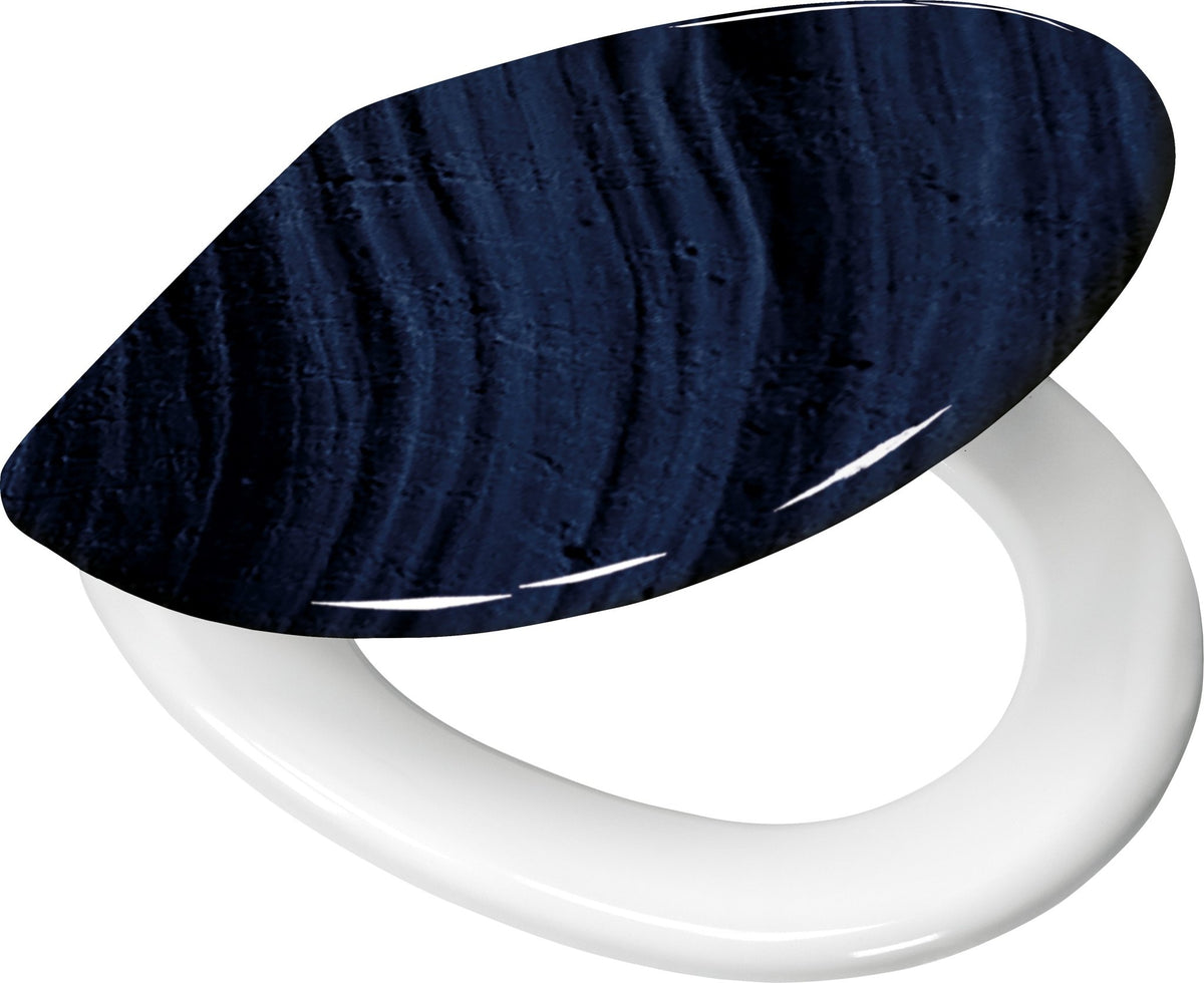Toilettensitz mit dunkelblauem, glänzendem Deckel und weißem Ring
