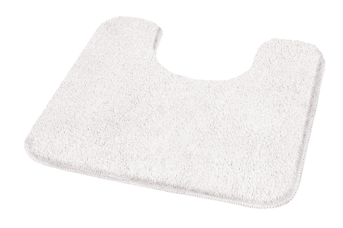 Weiße U-förmige WC-Vorlage aus weichem Hochflor auf weißem Grund